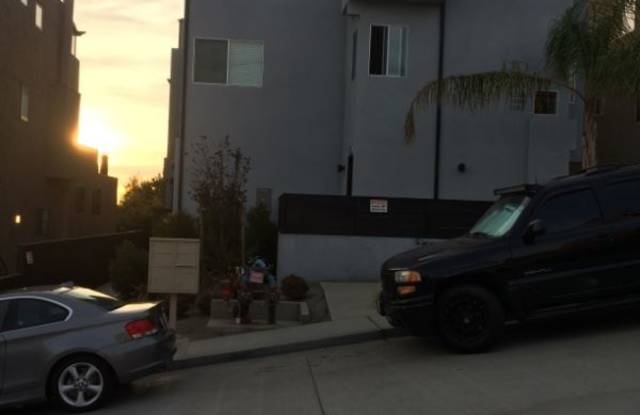 1134 Fresno St Gallery 2
