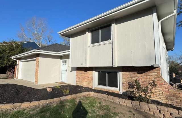 1104 Horseshoe Circle - 1104 Horseshoe Circle, Papillion, NE 68046 1104 Horseshoe Circle - 1104 Horseshoe Circle, Papillion, NE 68046