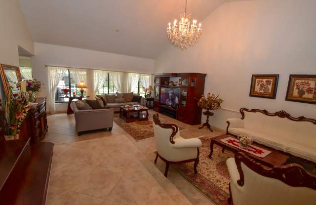 15906 Wainwright Ct Gallery 2