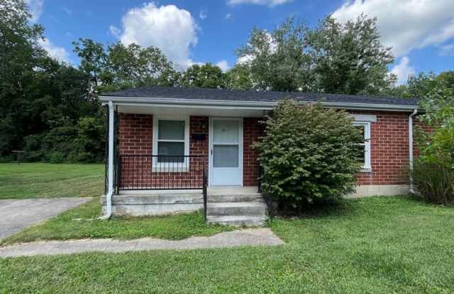 2 bedrooms and 1 bathroom, in Wilmore, KY Close to Asbury! photos photos