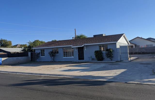 4 Bed 3 Bath House Section 8 Approved - 4117 West Alta Vista Road, Phoenix, AZ 85041