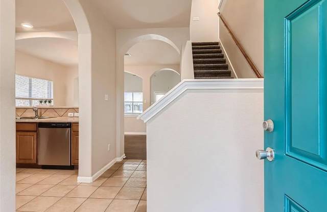 18525 Blue Pond Dr Gallery 2