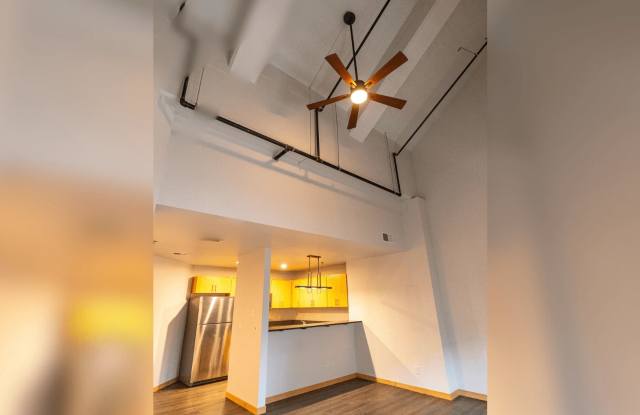 Nichols Station I Gallery 2