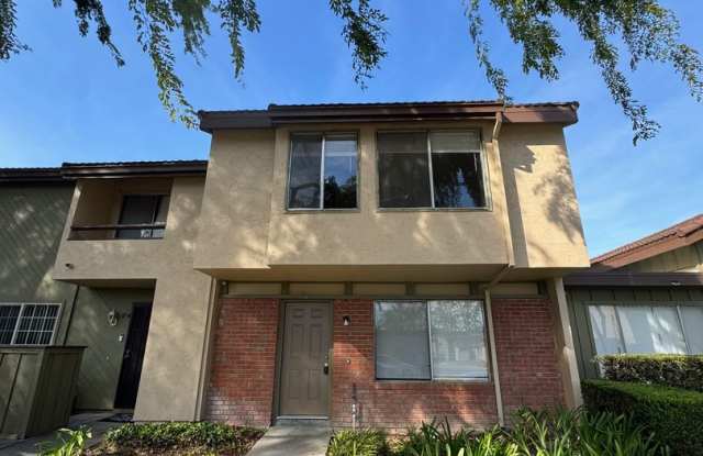 Updated 4 bedroom in excellent North Valley, LVT and carpet, Refrigerator, Washer  Dryer - 852 Beaver Creek Way, San Jose, CA 95133