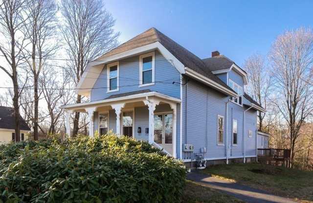 366 Commercial St photos photos