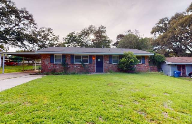 Precious updated 3 bed/1bath located in Oakleigh Heights photos photos