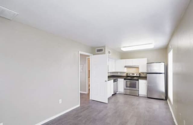 9141 Dartbrook Dr Gallery 3