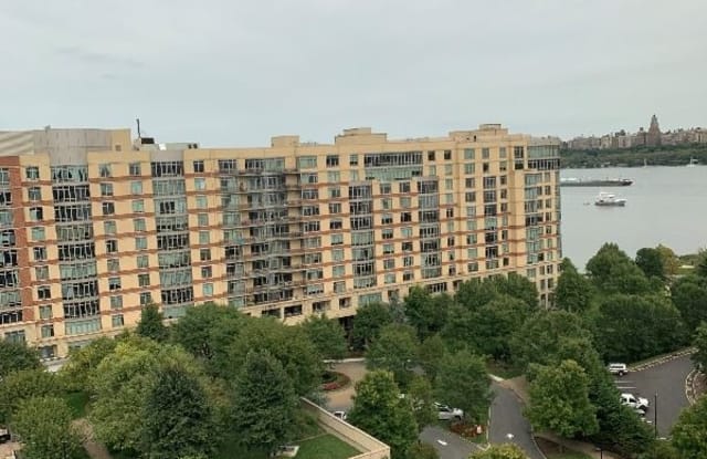 7373 River Road 7913 - 7373 River Road, North Bergen, NJ 07047