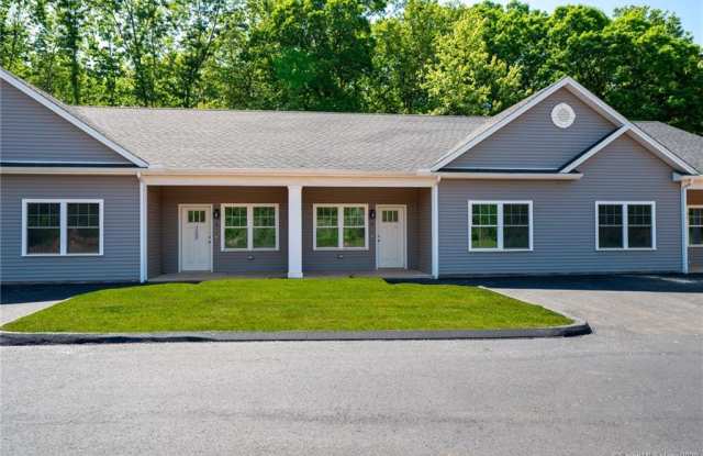 8 Bayberry Woods - 8 Barberry Lane, Meriden, CT 06451