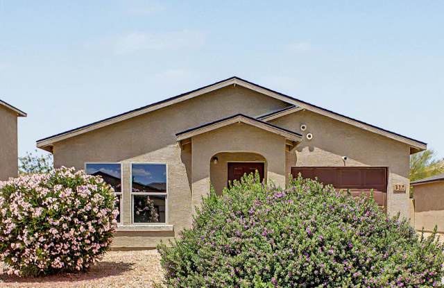 Nice 3 bedroom 2 bath! photos photos