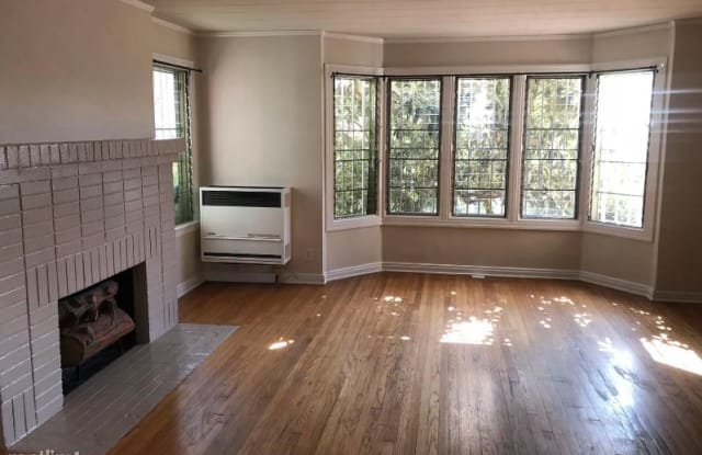 5055 Franklin Ave - 5055 Franklin Avenue, Los Angeles, CA 90027