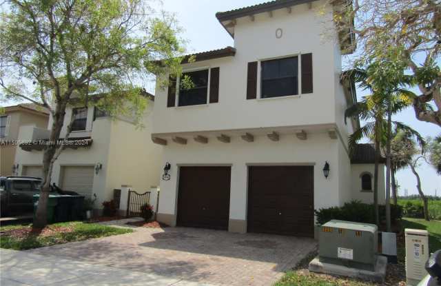 8936 SW 228th Ln - 8936 Southwest 228th Lane, Cutler Bay, FL 33190