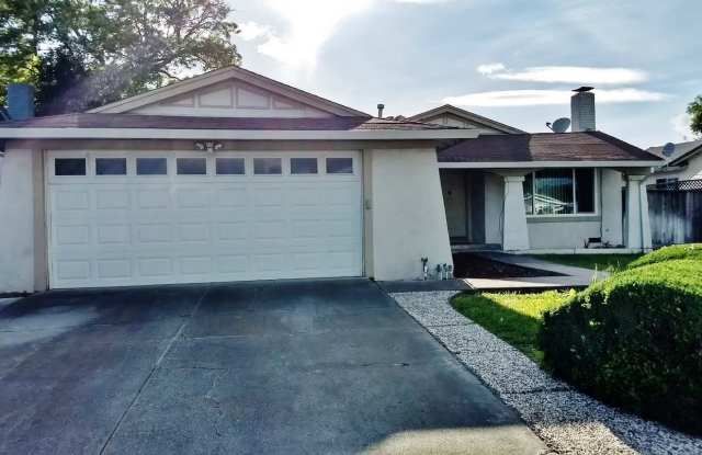 6063 Pineland Avenue photos photos