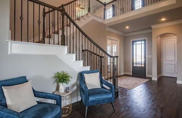 3000 Comal Court Gallery 3
