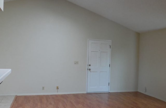 430 Ohio Avenue  # D Gallery 2