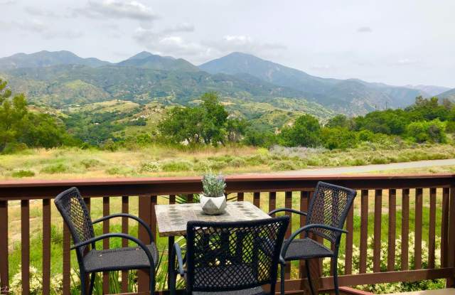 RSM CONDO WITH AMAZING VIEW! - 9 Lobelia, Rancho Santa Margarita, CA 92688