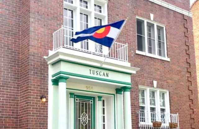 955 North Washington Street photos photos