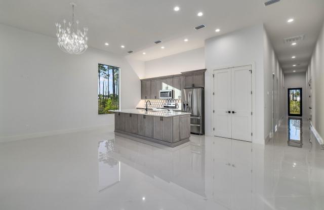 Stunning Brand 3B/2B Townhouse with Premium Finishes photos photos