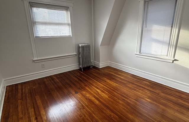 120 South Oraton Parkway Gallery 2