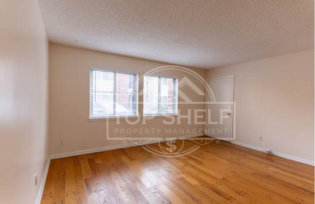4266 Roswell Road Northeast - 1Apt K2 Gallery 4