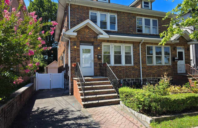 Charming Brick Home In Cliffside Park - No Leasing Fee Required photos photos