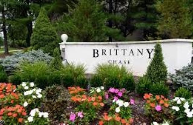 312 Brittany Dr - 312 Brittany Drive, Passaic County, NJ 07470