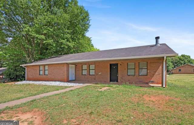 210 Tanglewood LN B photos photos