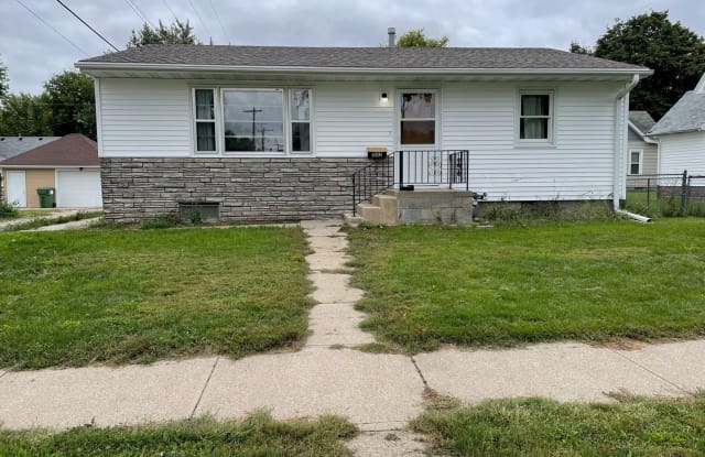 1005 West Park - 1005 Park Avenue, Norfolk, NE 68701
