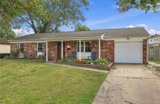 3725 Forest Glen Road Gallery 2