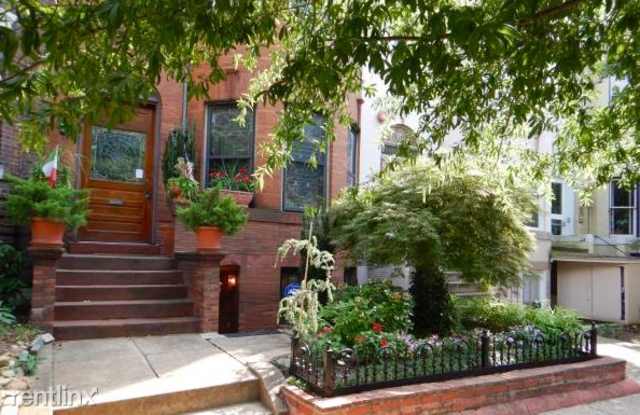1828 Calvert St NW Gallery 2