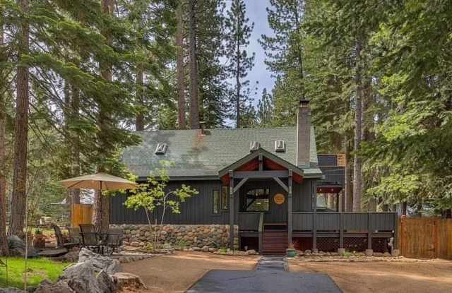 4 Bedroom Single Family Home in South Lake Tahoe photos photos