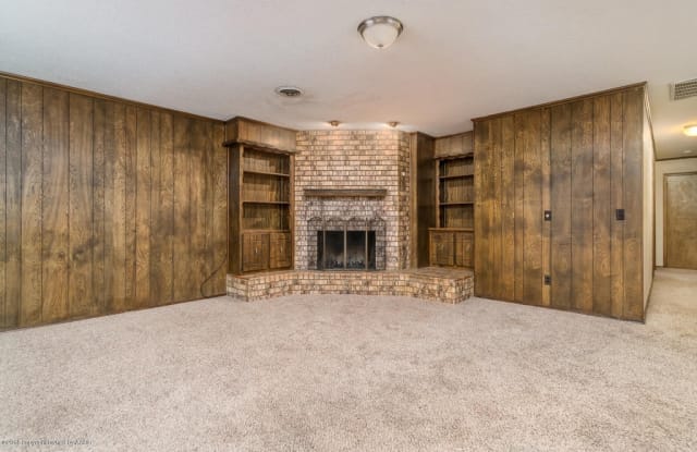 5609/11 Fulton Dr - 5611 photos photos