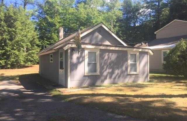 241 Squantum Road - 241 Squantum Road, Jaffrey, NH 03452