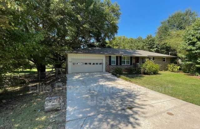 3742 Mountain View Road Gallery 2