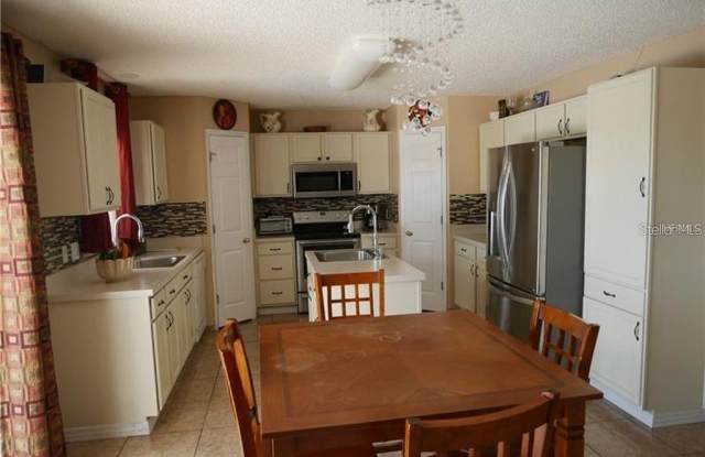 2256 SANDRIDGE CIRCLE Gallery 3