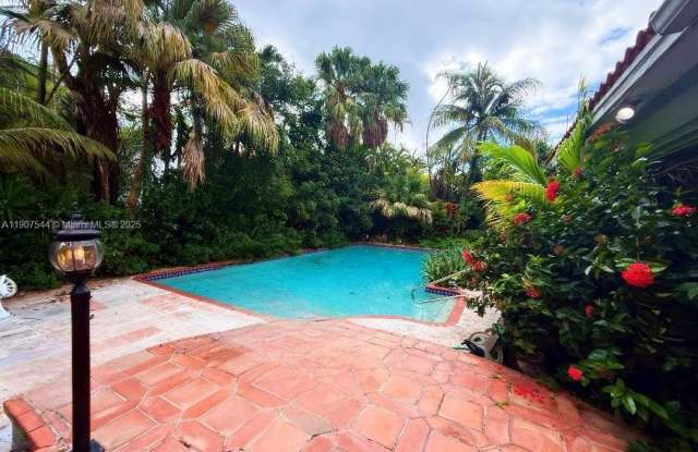 1915 Country Club Prado photos photos