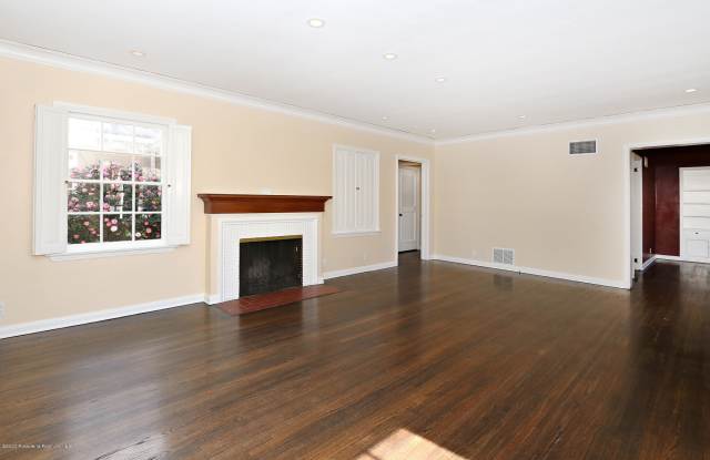 159 Glen Summer Road Gallery 3