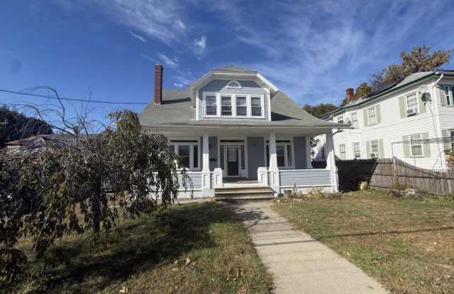 66 Riverside St. photos photos