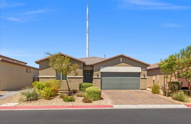 Stylish 2021 4 bd Single-Story Home with Spacious Kitchen & Huge Yard Gallery 3