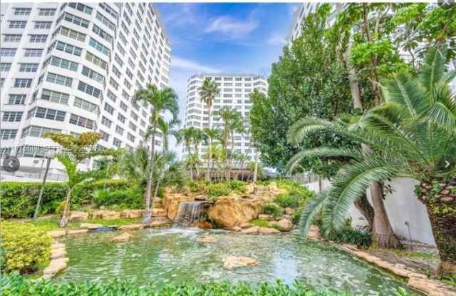 999 Brickell Bay Dr photos photos