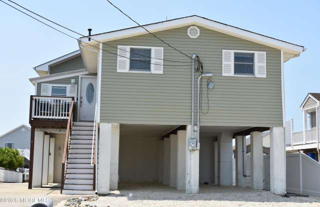 5 W Susquehanna Drive Gallery 3