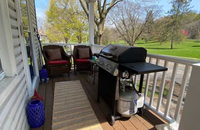 1176 Monroe Avenue photos photos