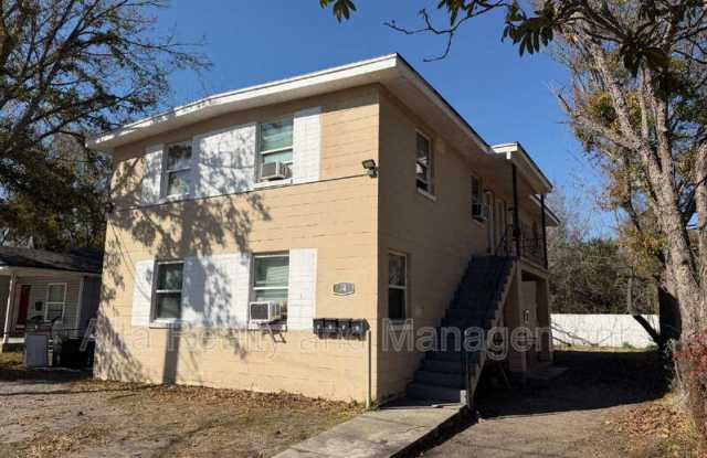 1245 West 30th Street photos photos