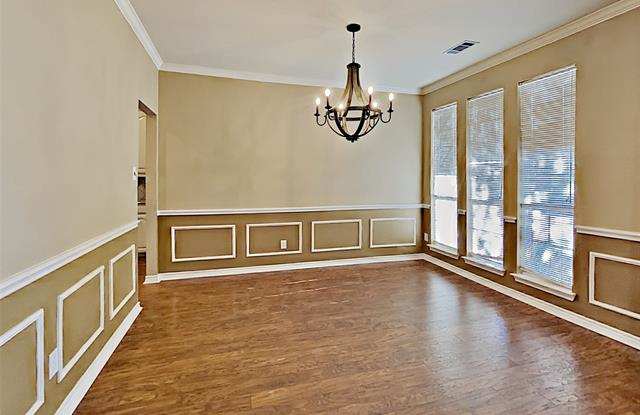 1607 Pleasant Run Gallery 2