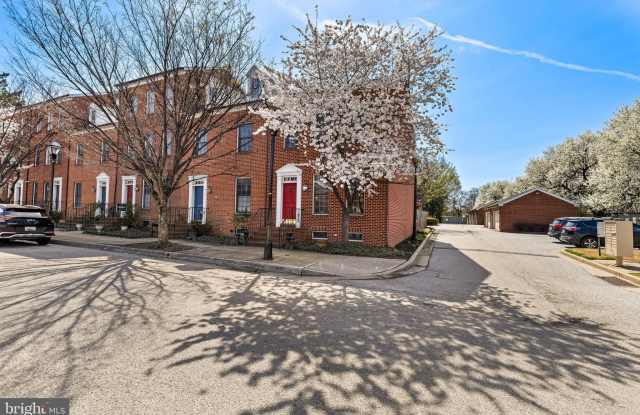 211 W HILL Street photos photos