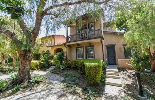 35 Wonderland - 35 Wonderland, Irvine, CA 92620