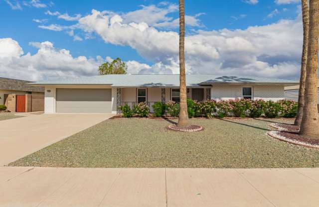 Perfect 2B/2BA Fully Furnished Rental in Sun City - 10726 West Brookside Drive, Sun City, AZ 85351