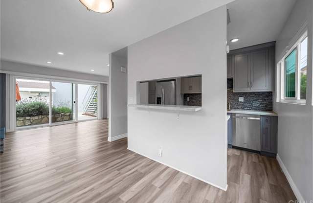 508 Avenue F Gallery 3