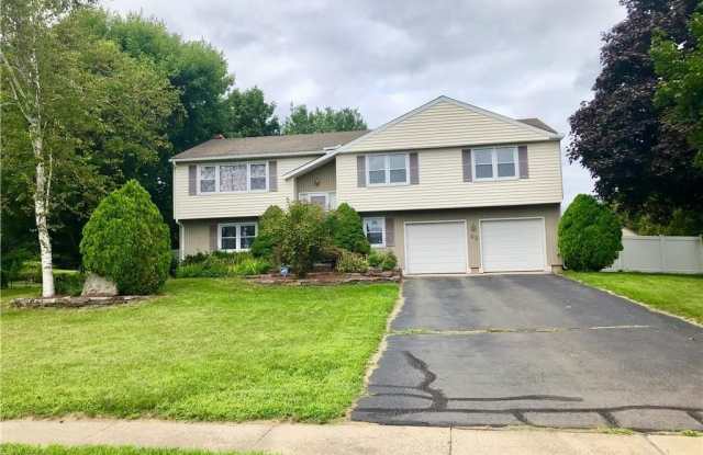 49 Cheshire Drive - 49 Cheshire Drive, South Windsor, CT 06074