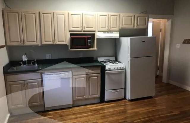 32 John F. Kennedy St - 32 JFK St, Cambridge, MA 02138